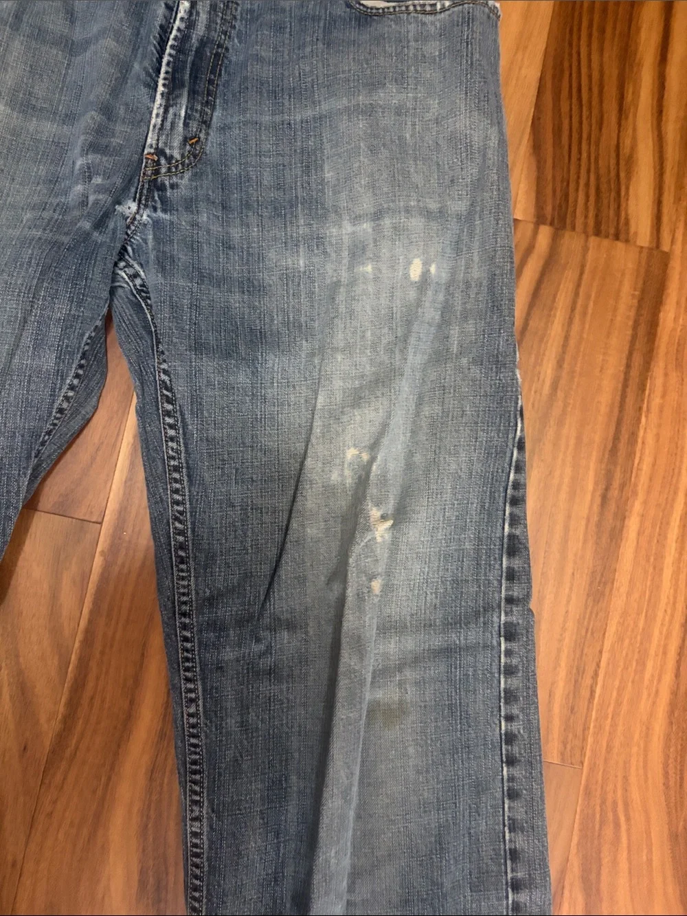 Men's Distressed Blue Loose Straight-Leg Jeans 569 36x36